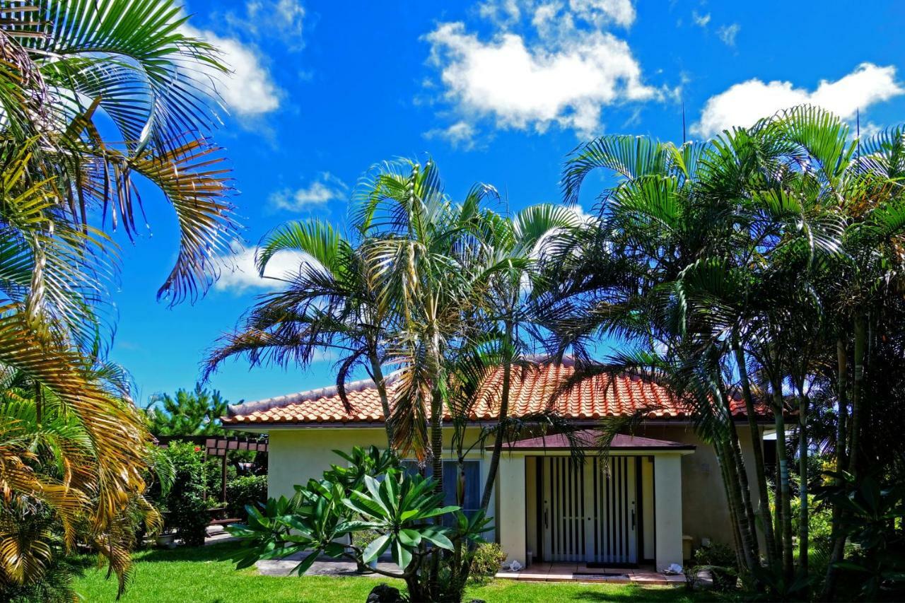 Tsundara Beach Retreat Ishigaki  Exterior photo