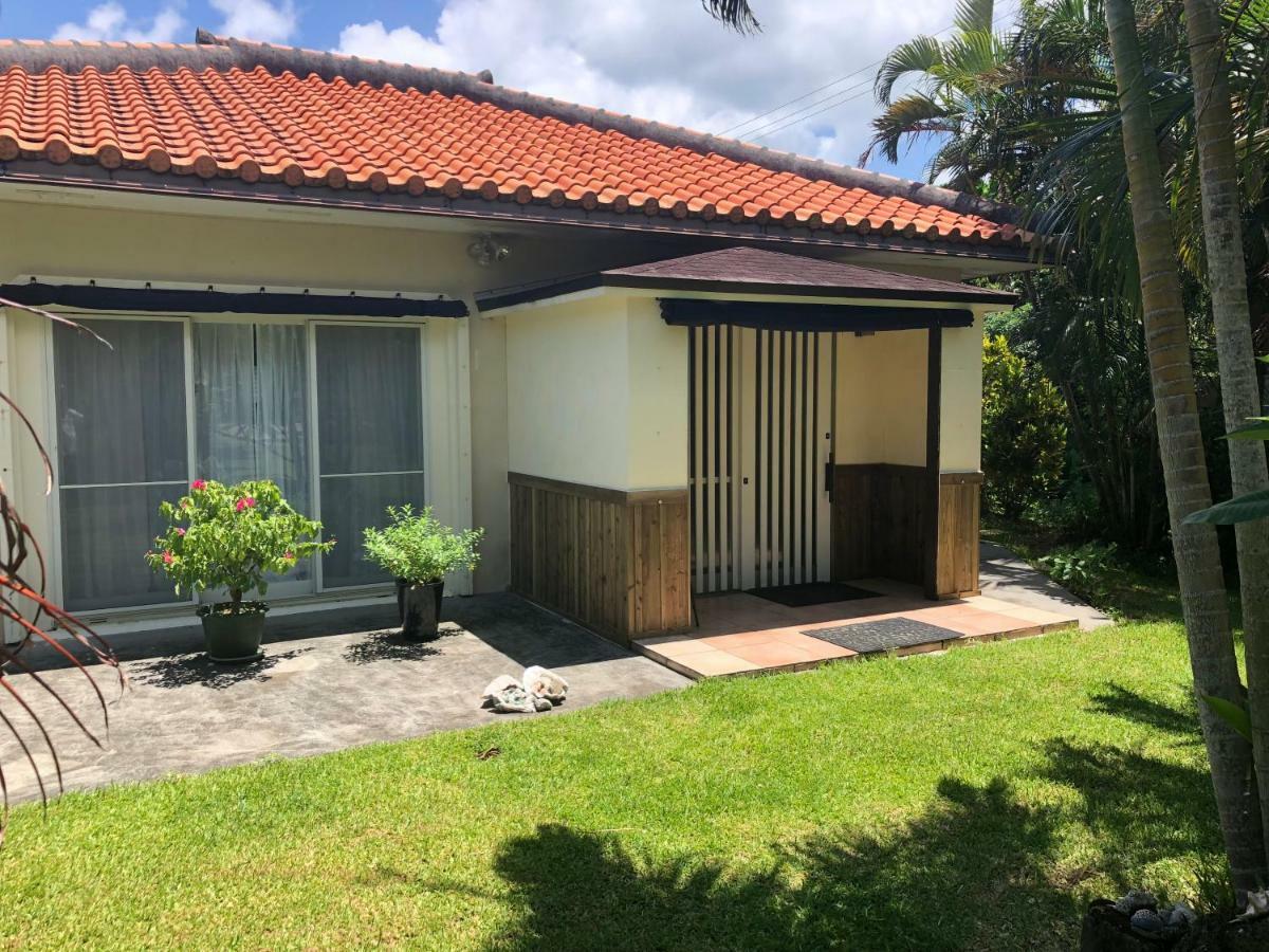 Tsundara Beach Retreat Ishigaki  Exterior photo
